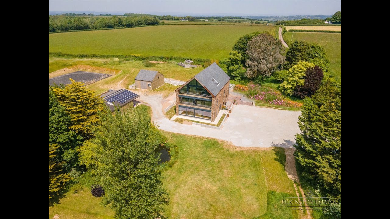 High Bickington, Umberleigh, Devon EX37 9BP
