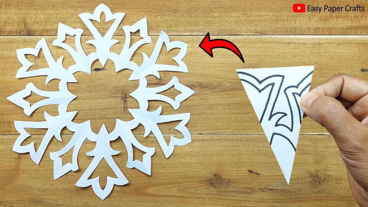 Paper Cutting Design ❄️ How to Make Paper Snowflake For Christmas Decorations 🎄 Easy Paper Crafts
