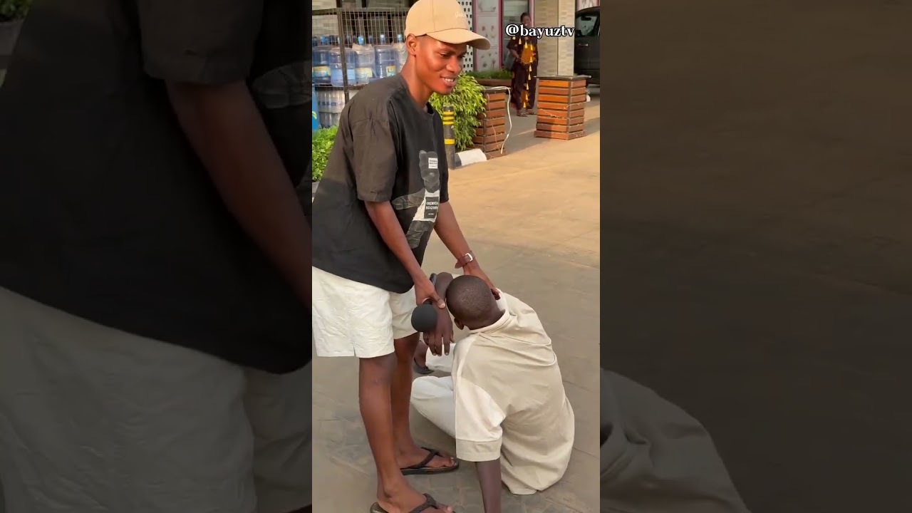 CRIED FOR A STRANGER 😭 867K VIEWS WHAT HELP CAN DO TO A MAN 