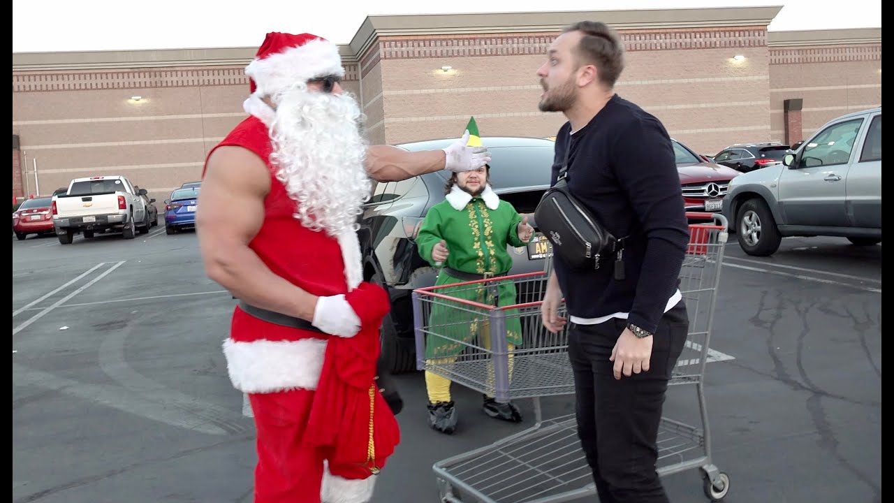RUSSIAN GANGSTER SANTA DOES CART POLICE