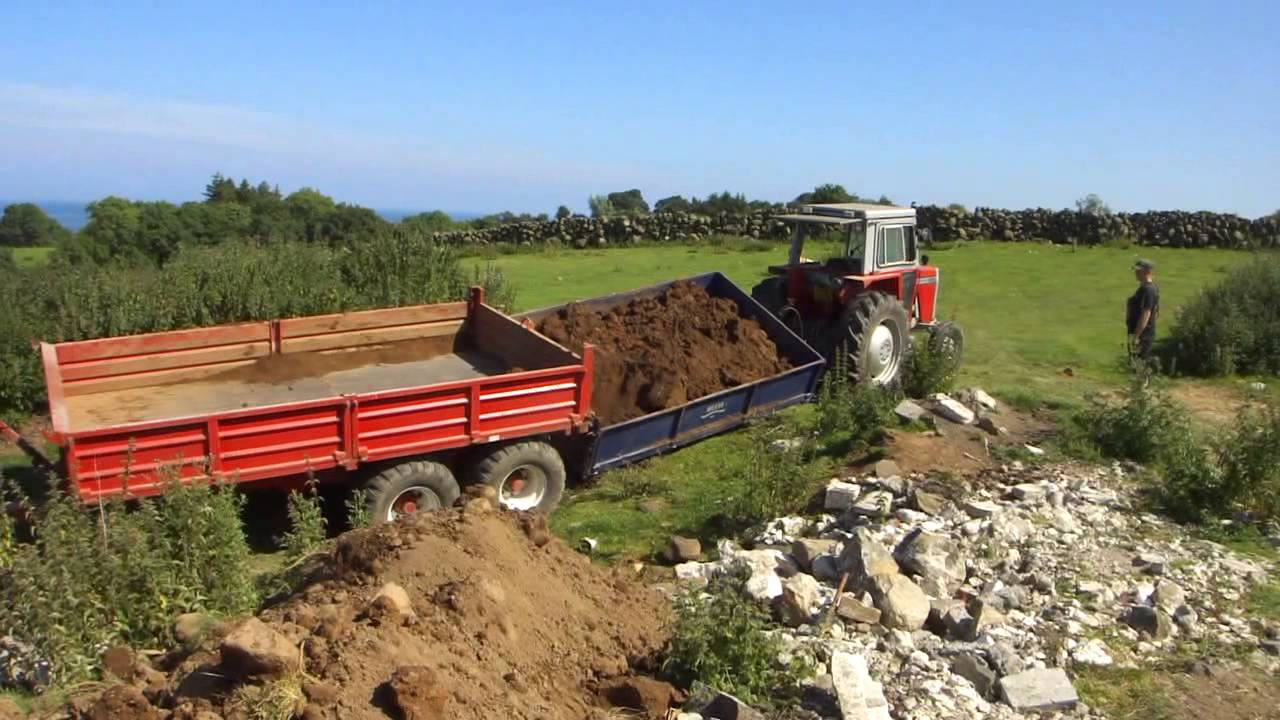 Carting the Soil with Massey Ferguson 3085 & 590