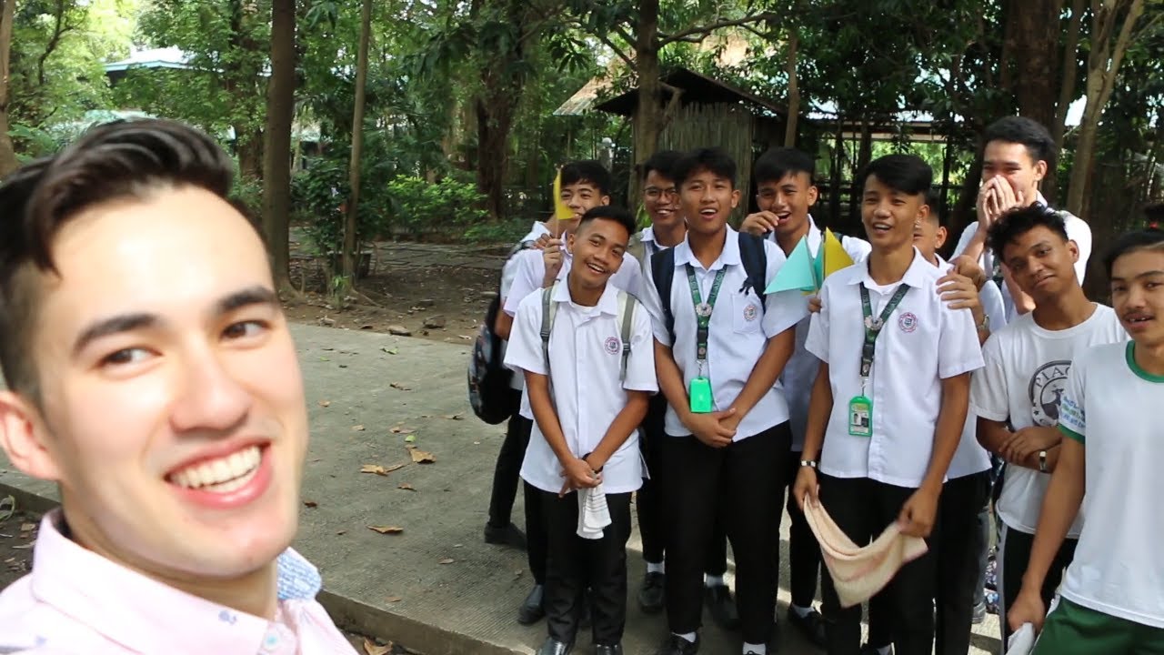 Returning To My School in the Philippines! | PATRICK BOLTON