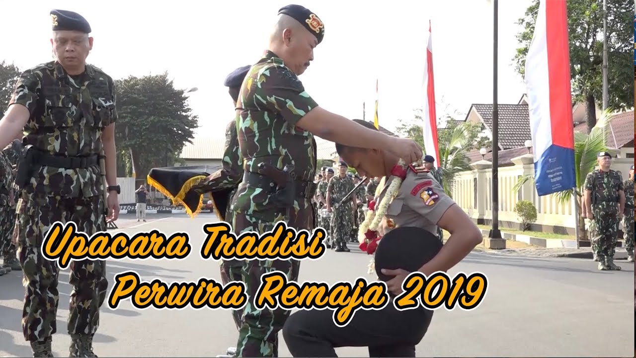 Upacara Tradisi Perwira Remaja 2019 di Mako Brimob Polri.