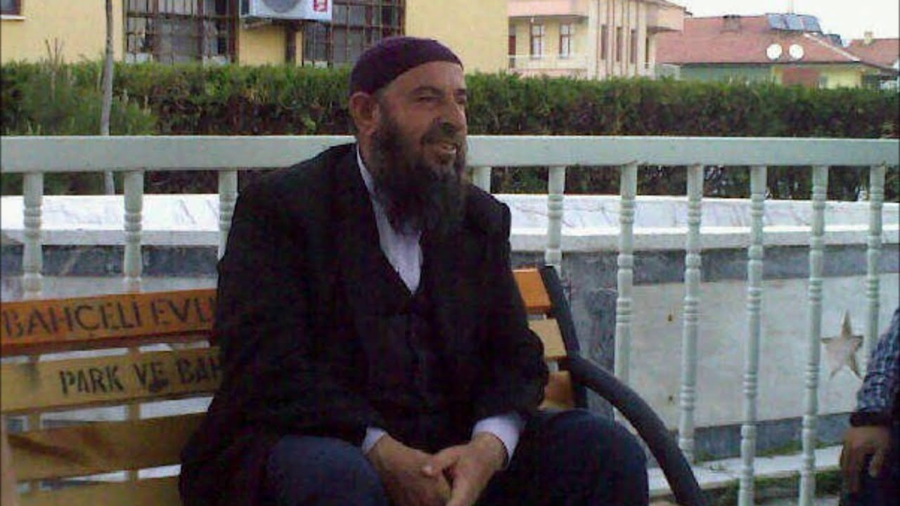 Ahmet Ölcer ilahi dinlemeden geçmeyin