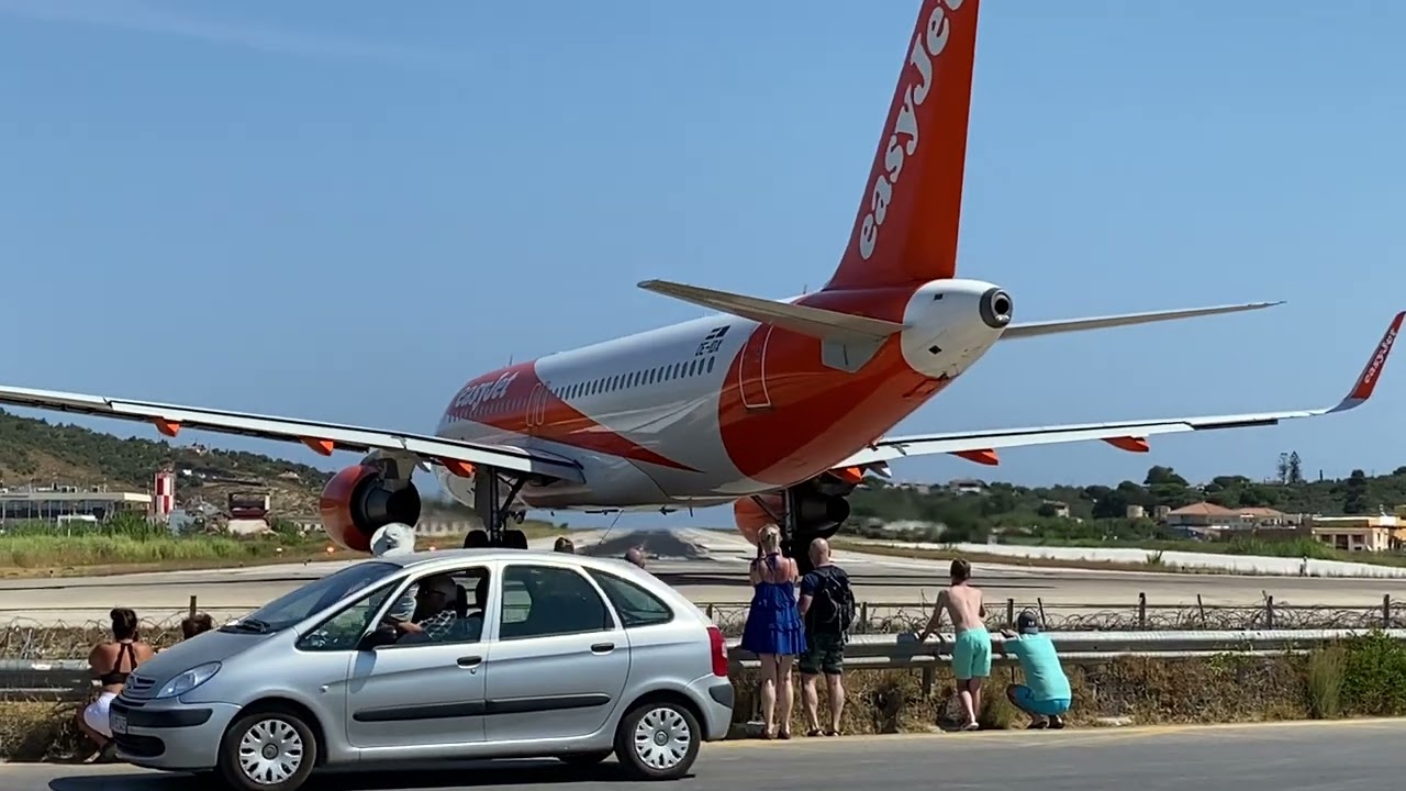 Easy jet  jet blast Skiathos 2024