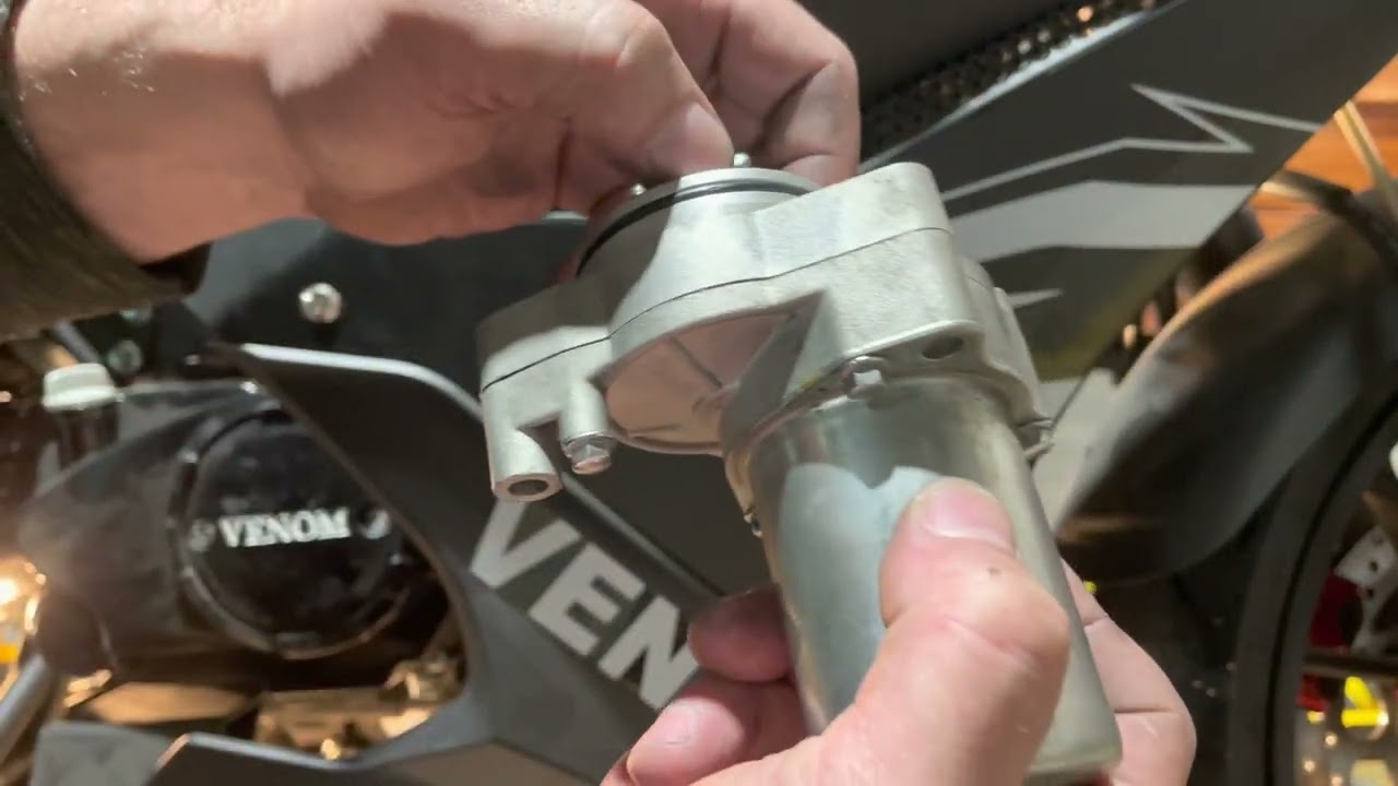 How to Change the Starter on your Venom X22 125cc