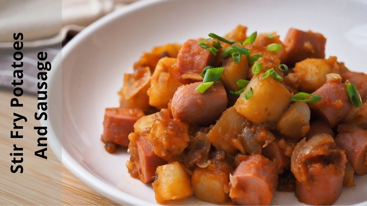 Жареный картофель с колбасками | Фирменное блюдо Чай Пэн