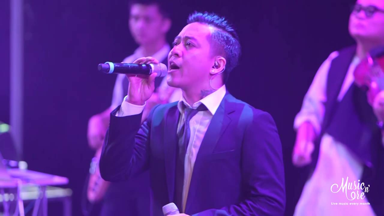 (Live) T&igrave;nh y&ecirc;u lung linh - Tuấn Hưng