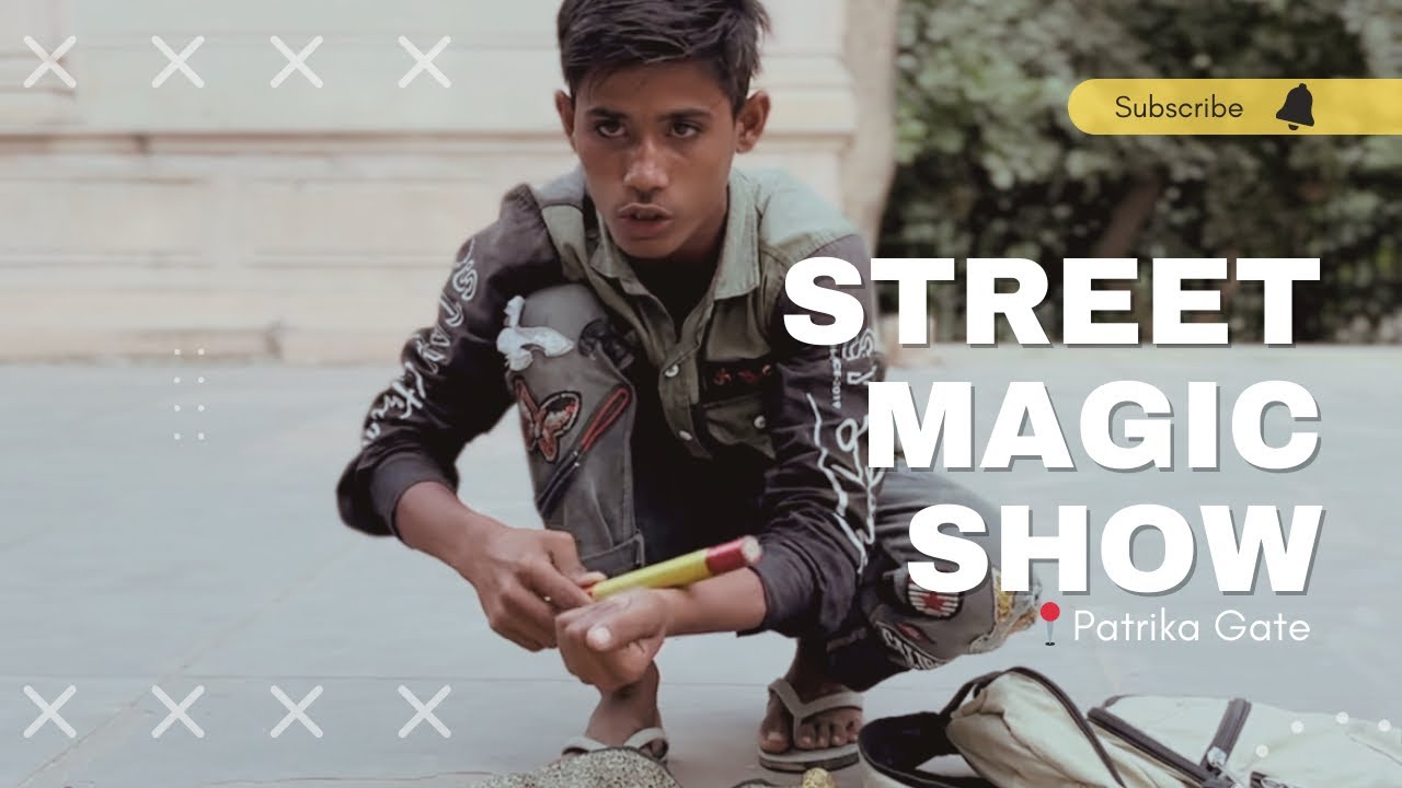 A Boy Showing Street Magic Show at Patrika Gate - Jaipur Graphers