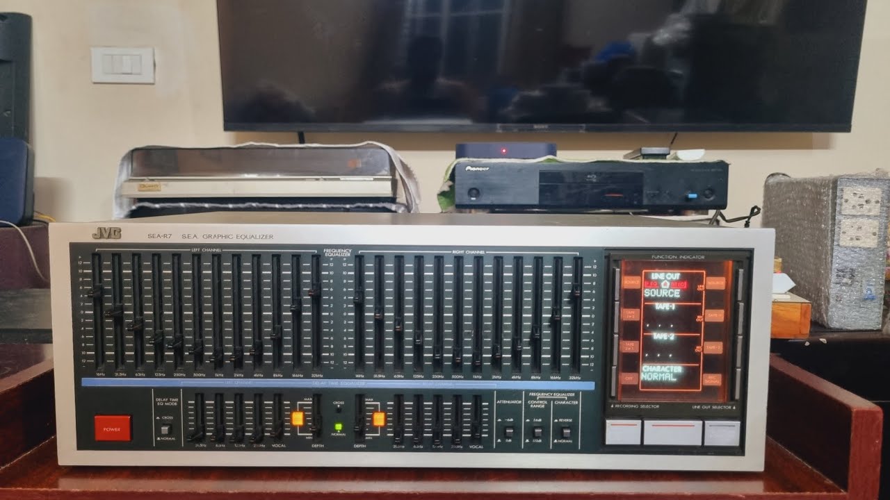 (Sold)JVC Vintage Stereo Graphic Equalizer SEA-R7/For Sale/Infinity Audio/Contact 94433 70602
