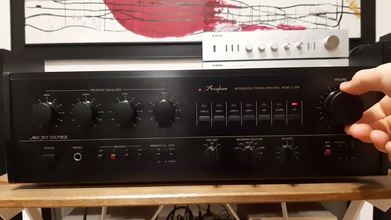 Accuphase E 206 - Power Amplifier Audio Test