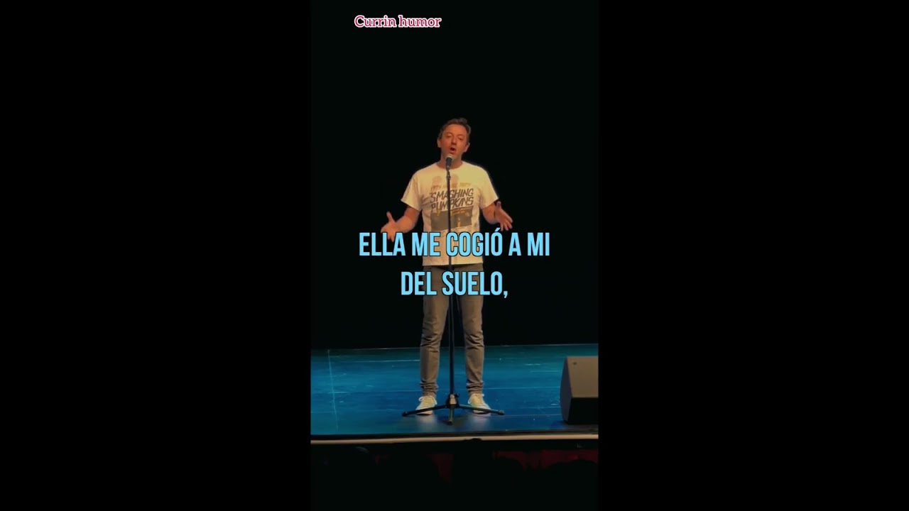 David Navarro, Ernesto Sevilla, Comandante Lara y otros cómicos en momentos divertidos de monólogos 