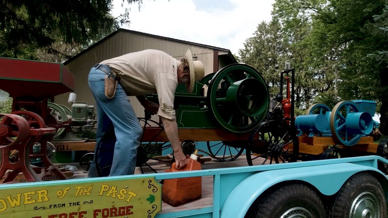 How to Crank Start a 6 Horse | 1914 Fuller & Johnson 6HP Gas Engine | It Runs!