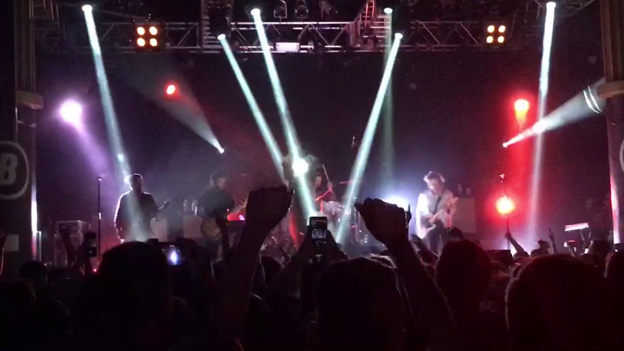 Silverstein - Ghost (LIVE) 2/12/2018