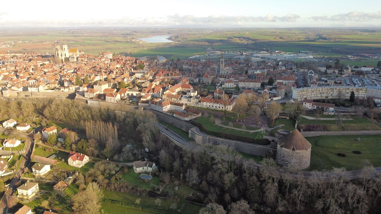 Journée d'hiver à Langres sous le soleil