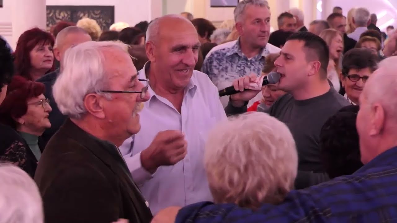 Penzioneri iz devet okruga na tradicionalnom okupljanju u Arilju