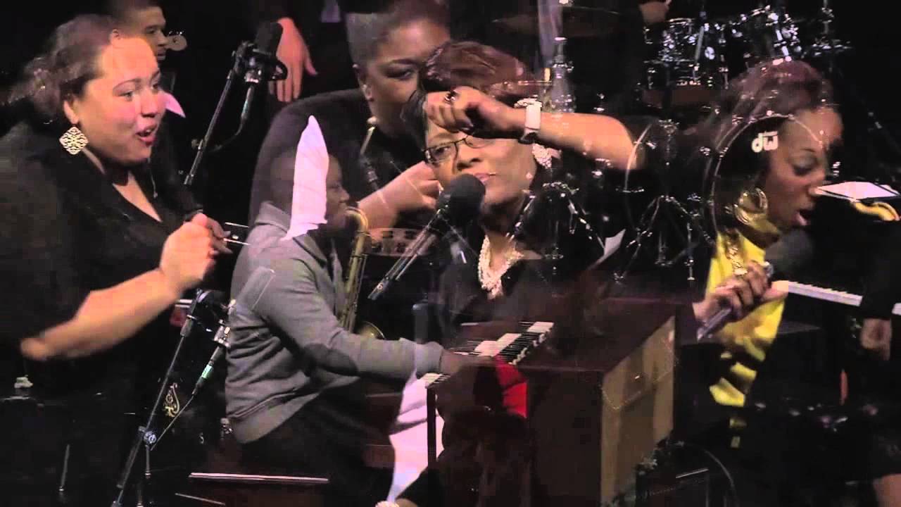 Bishop Iona Locke singing WALK BY FAITH with Damien Sneed & Friends at Jazz at Lincoln Center