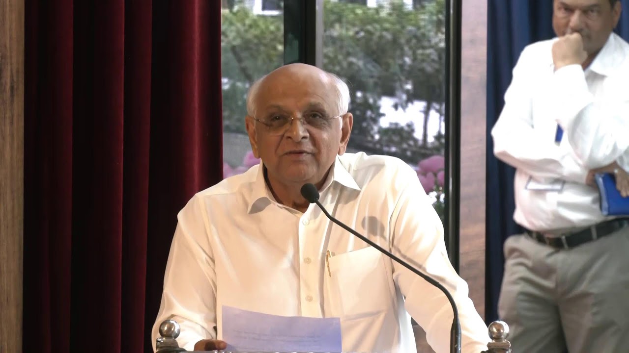 CM inaugurates & lays foundation of various development works from Jamnagar