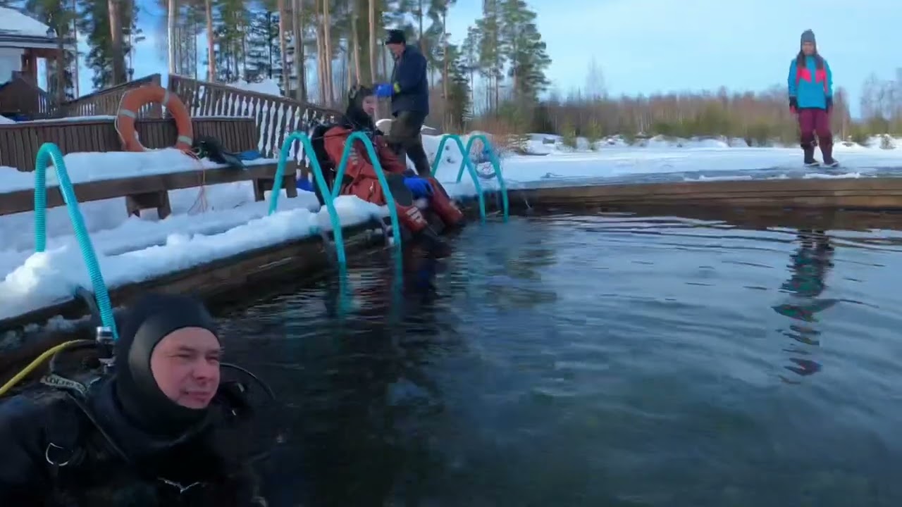 Ice Diving, GummiWihta, Mellil&auml;nj&auml;rvi 02-2022