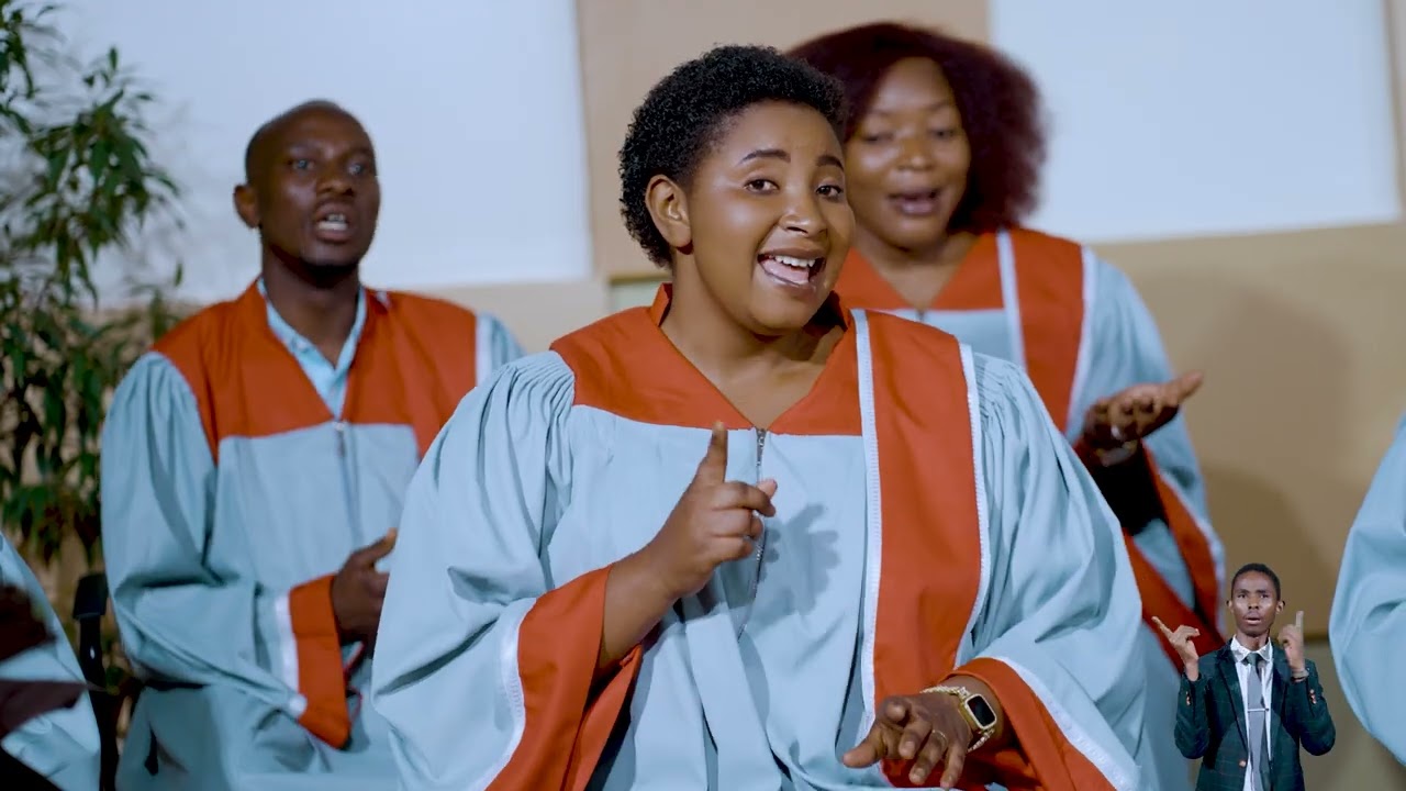 MUNZU Y'UWITEKA by Victory Of Christ Choir