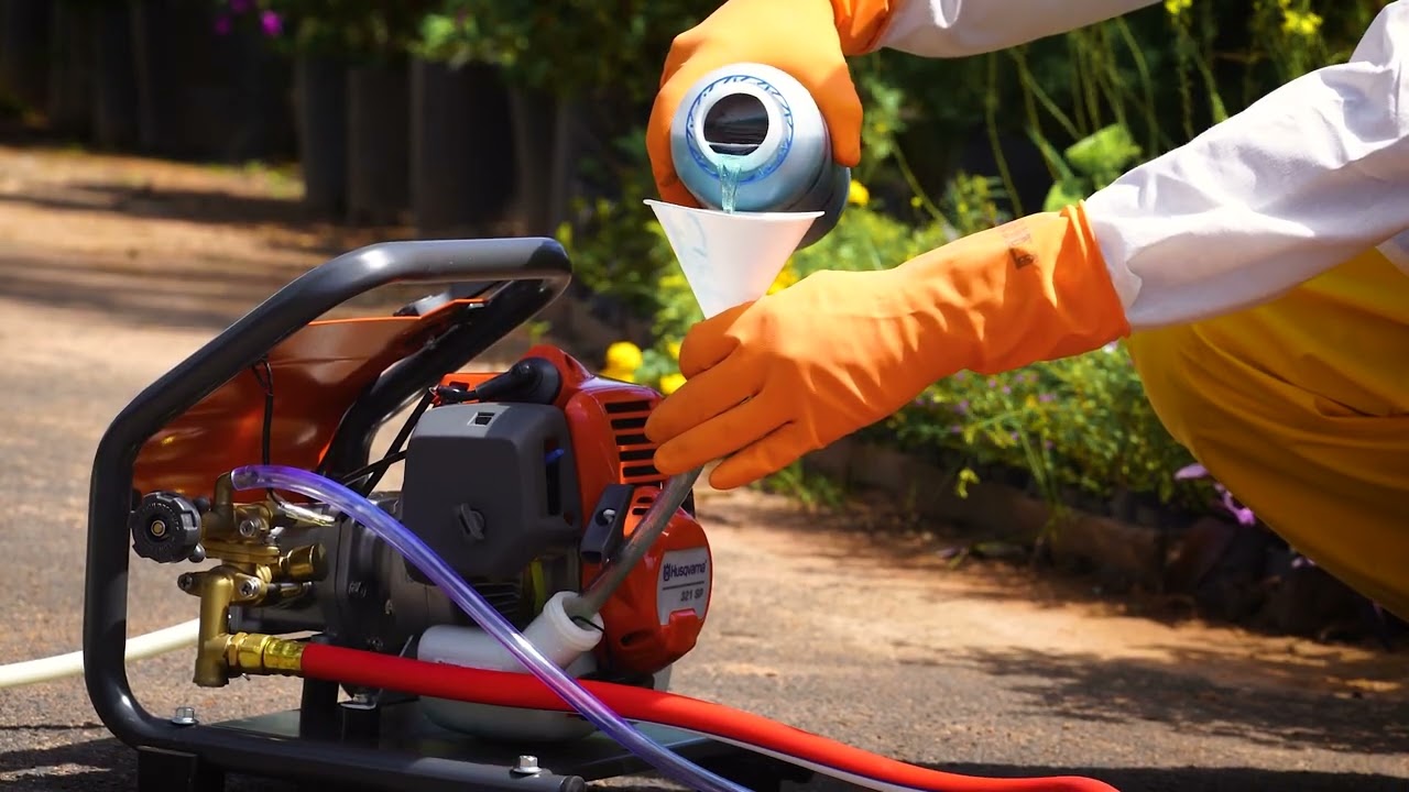 Fumigadora Husqvarna 321SP - Instrucciones de Montaje y Operación