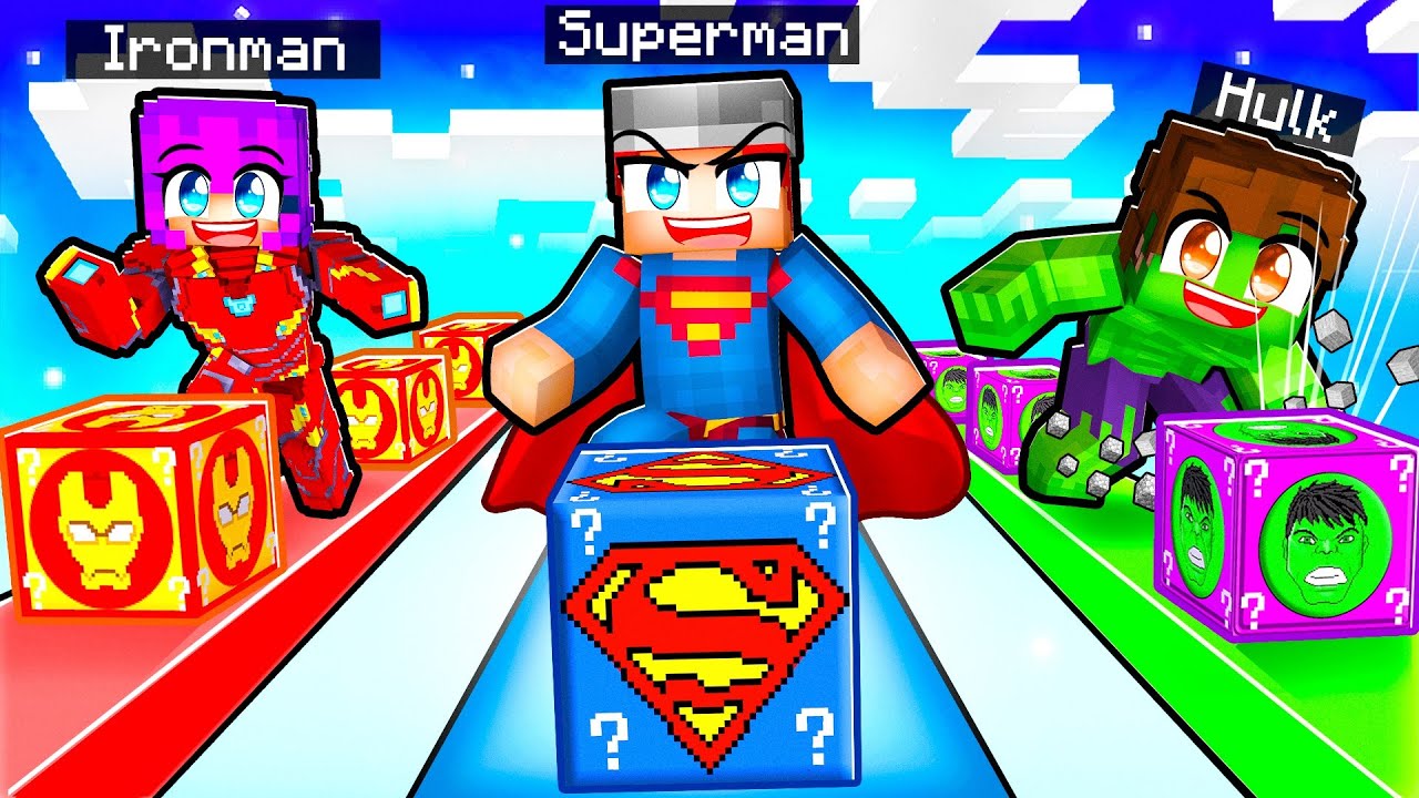 Having A SUPERHERO LUCKY BLOCK RACE in Minecraft!