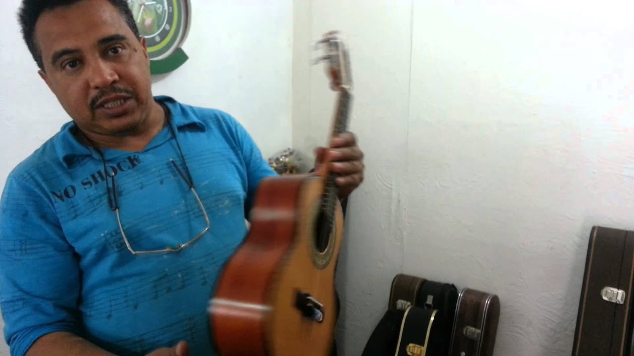 Cavaco em Cedro Luthier Carlos Barros