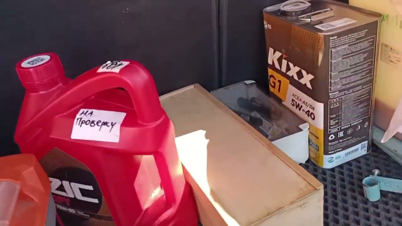 6 серия сериала  пчеловод-дальнобойщик,в некоторых семьях  расплоду, как в мае месяце.