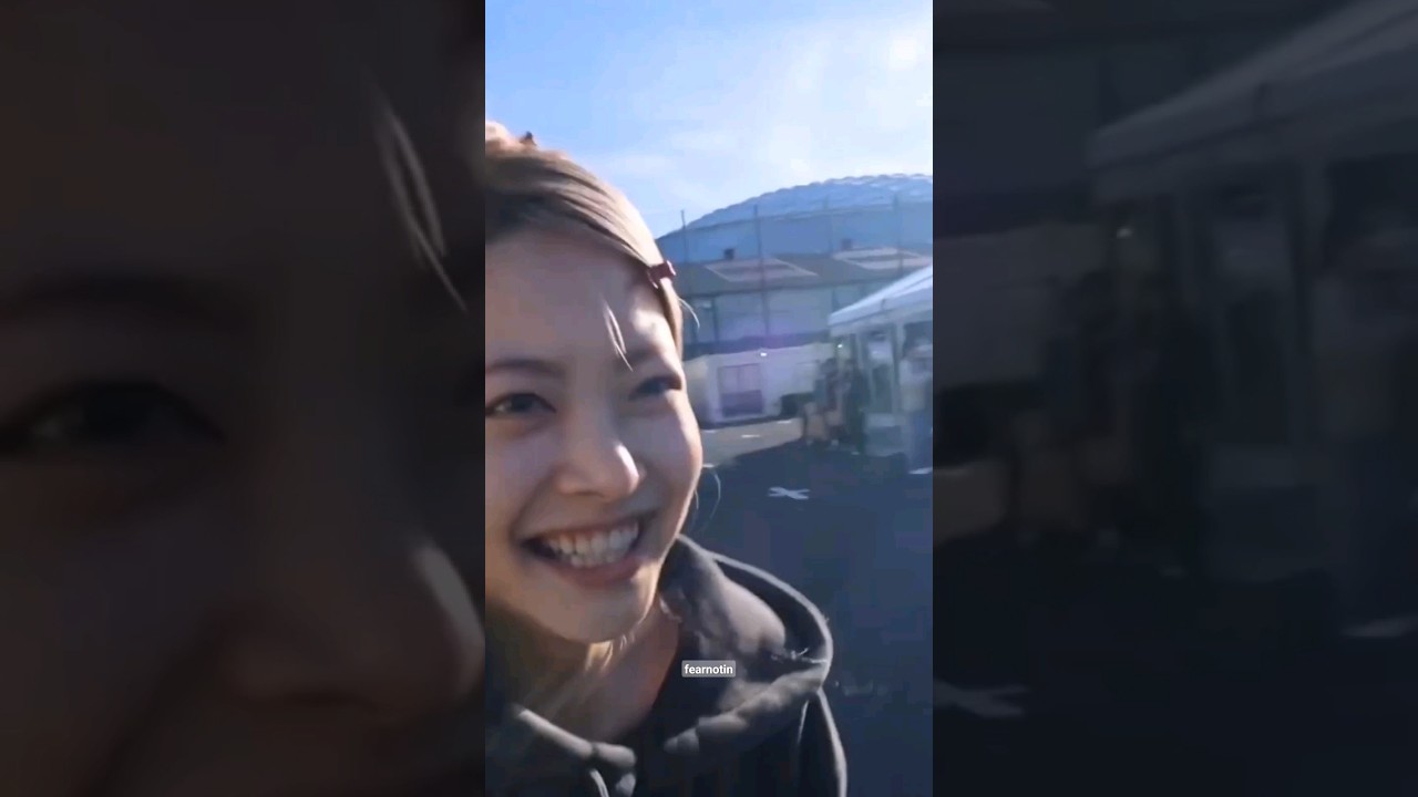 just manchae teasing her staff lol 🤣 #manchae #eunchae #lesserafim #globalmusicfestival #musicbank