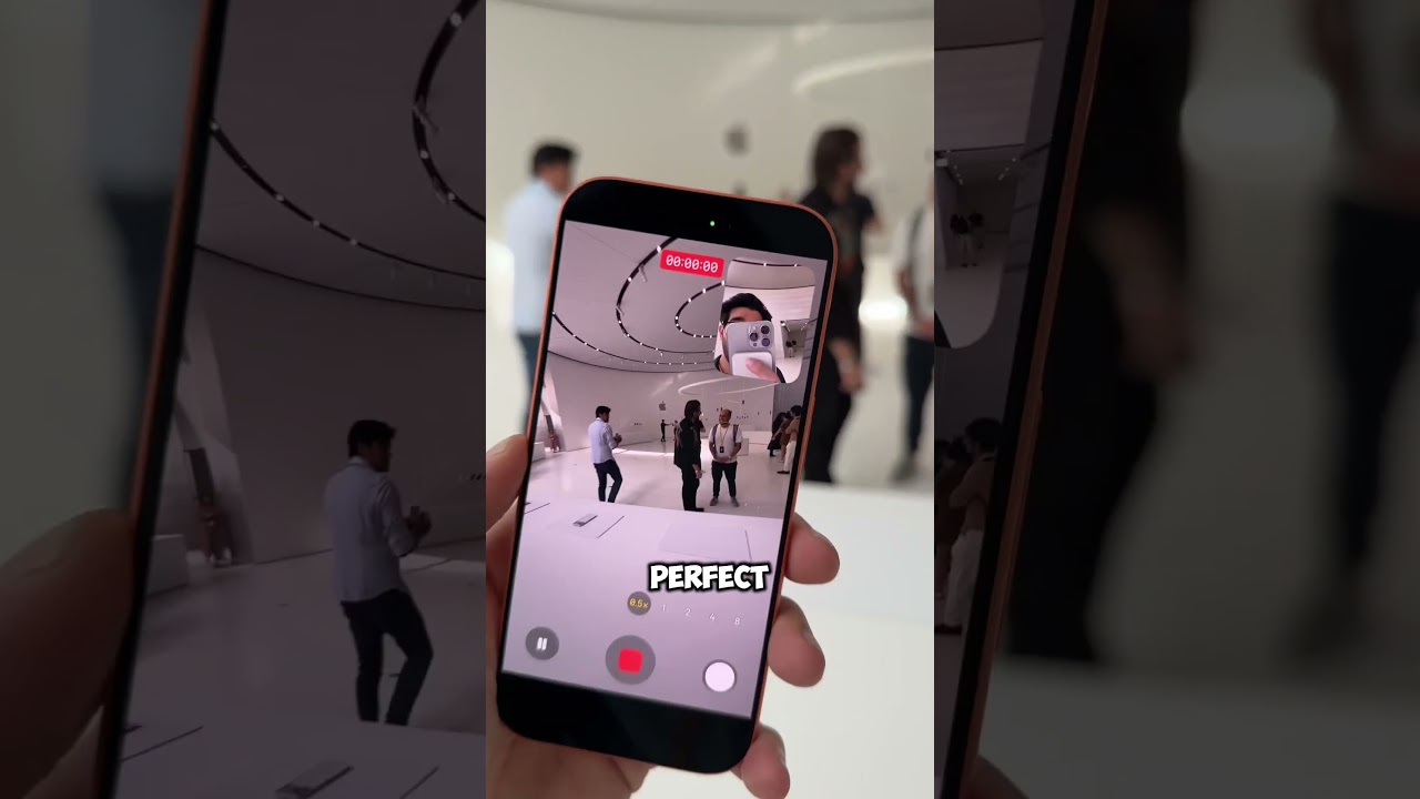 iPhone 17 Pro&rsquo;s Dual Capture Mode is so useful!