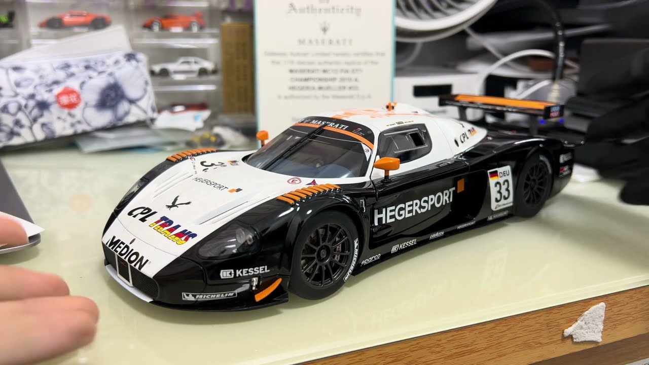 1/18 autoart maserati mc12 fia gt1 signature series scale diecast model car unboxing review