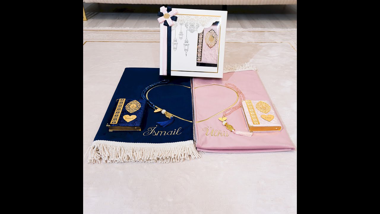 Personalized Luxury Velvet Prayer Mat Set Gift for Couple Islamic Gift