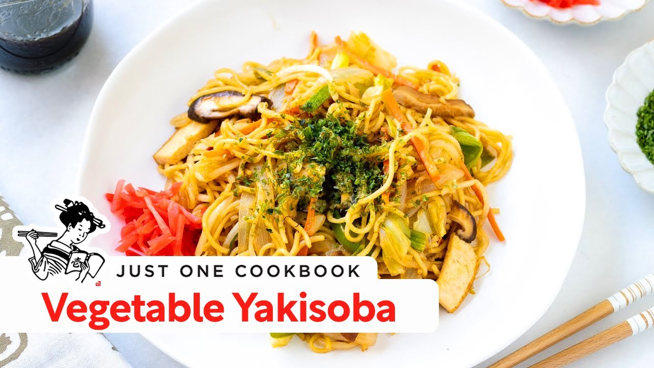 Why Vegetable Yakisoba is a Must-Try Dish 野菜焼きそば
