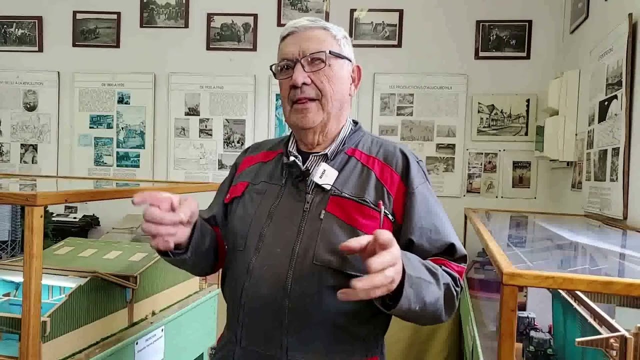 Les jeunes des foyers ruraux de Pavant/Lucy-le-Bocage découvrent le  musée du machinisme agricole