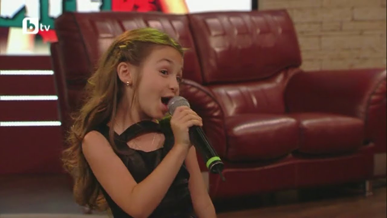 Krisia Todorova: Singing- 