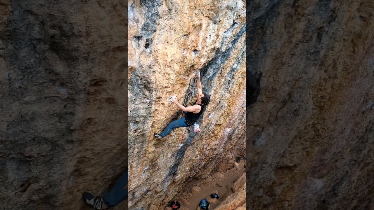 Escalada em Portugal - Fenda / Rampa dos crocodilos