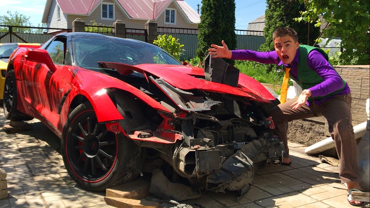 Funny Mr. Joe found broken Chevy Corvette w/ BROKEN Sports Сar in Race for Kids