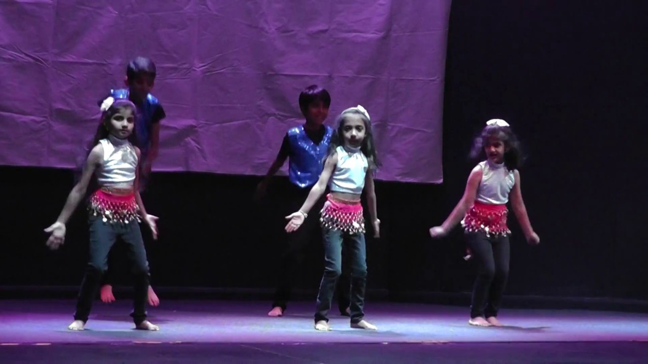 Kids Bollywood Fusion Dance - Woking Diwali Celebrations 2018