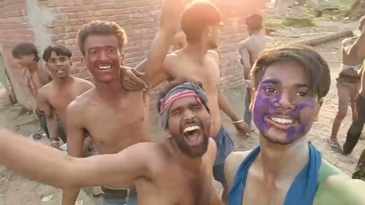 गांव भूम्मा ... Aap sabhi ko mere YouTube channel ki taraf se Holi ki hardik shubhkamnaen