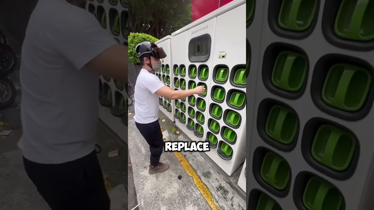 Total Efficiency! Battery Swapping at Scooter Station 😱