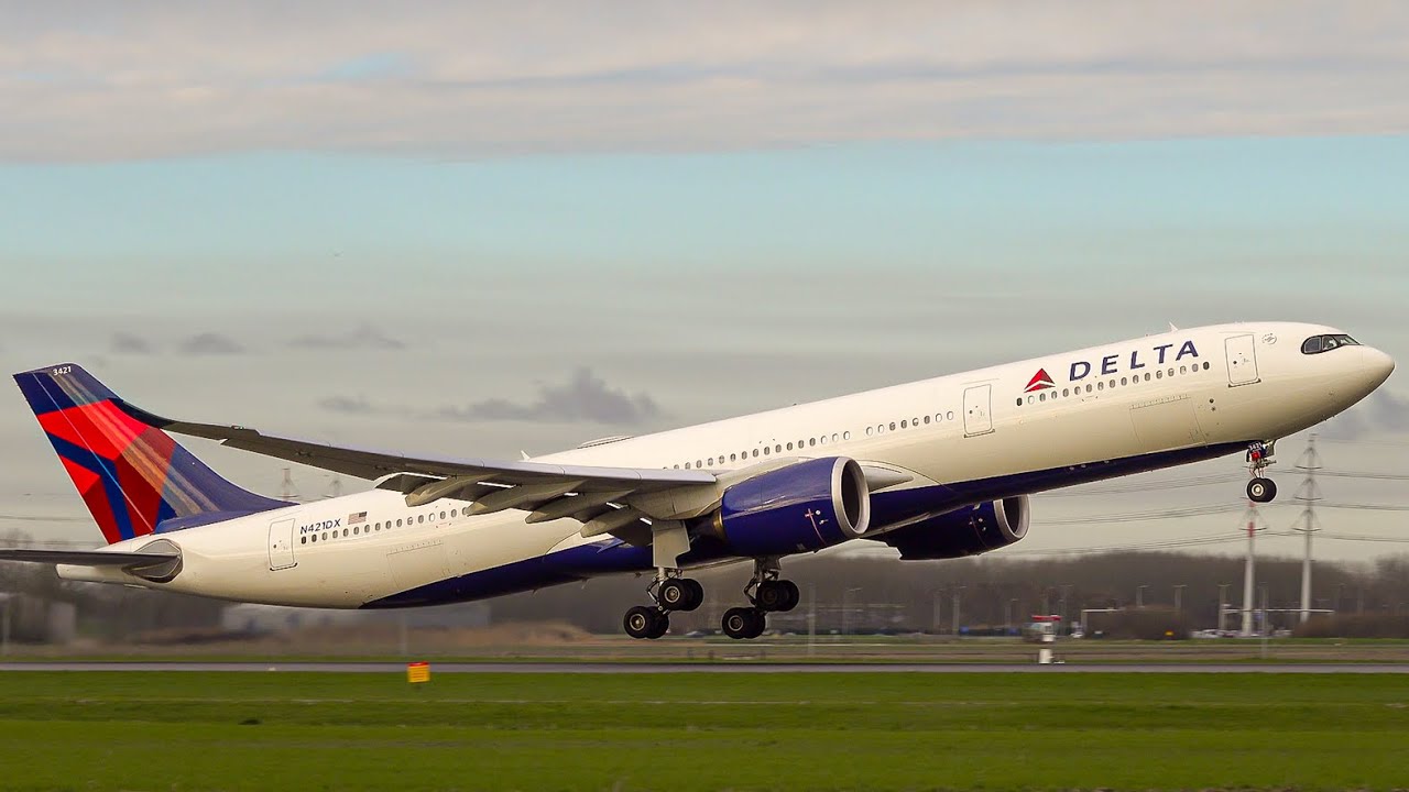 Schiphol Airport PlaneSpotting | 20 Mins of CLOSE-UP Takeoffs and Landings at Amsterdam