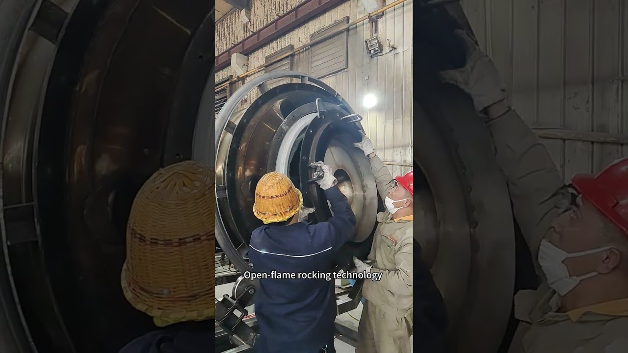 Dual-Station Open-Flame Rock and Roll Rotomolding Machine#rotomolding #manufacturing