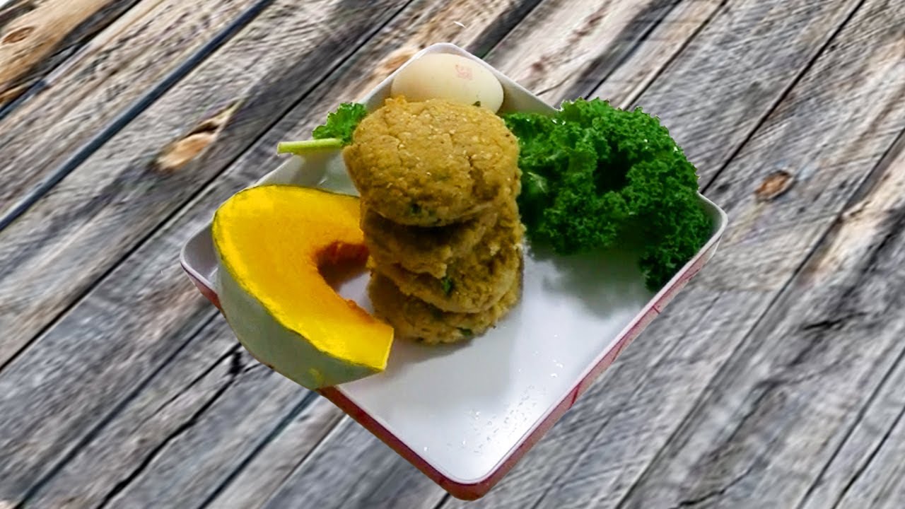 CHRISTMAS TURKEY DOG MEATBALLS  XMAS FESTIVE FOOD DIY Dog Food! Tutorial by cooking for dogs!