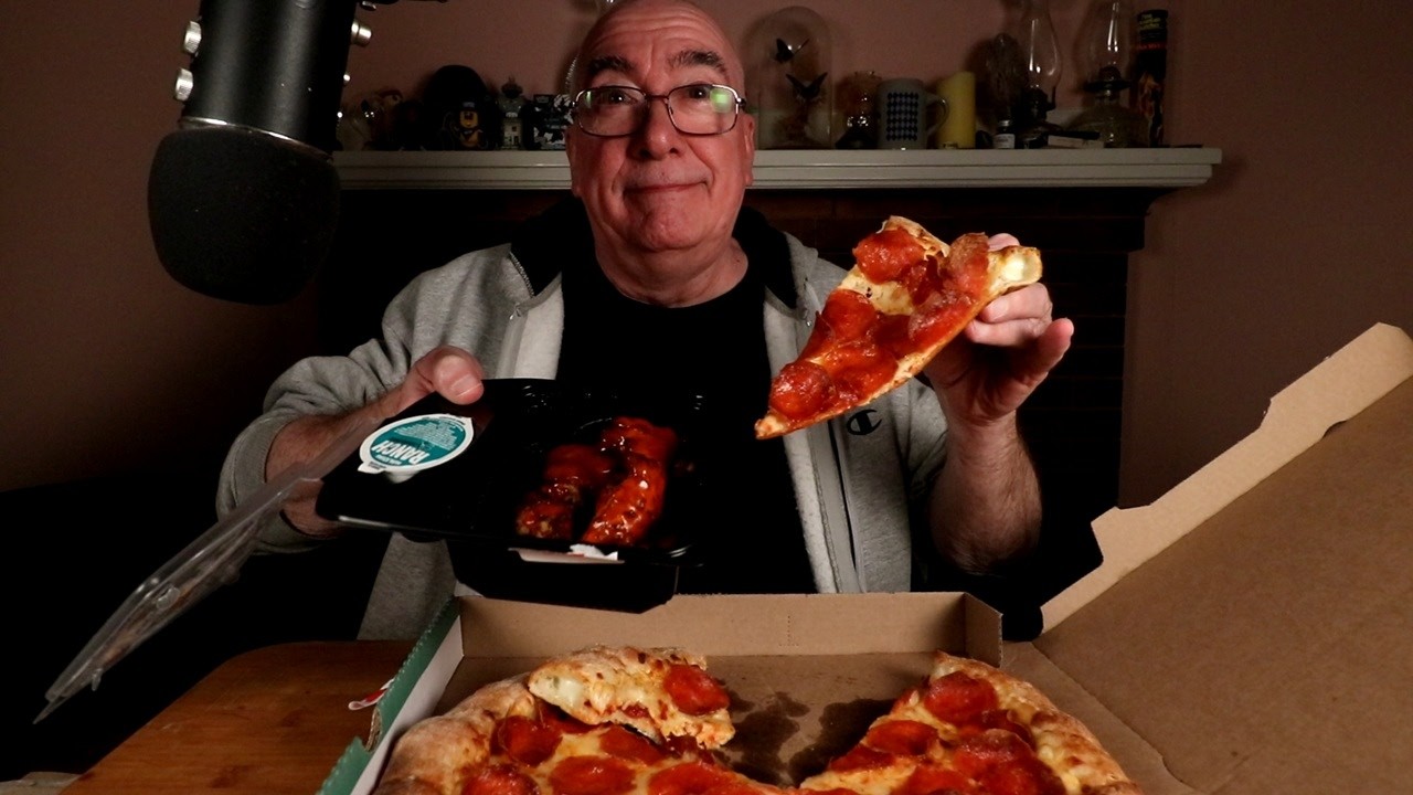 ASMR Papa Johns Pepperoni Pizza, Wings and Mountain Dew Night