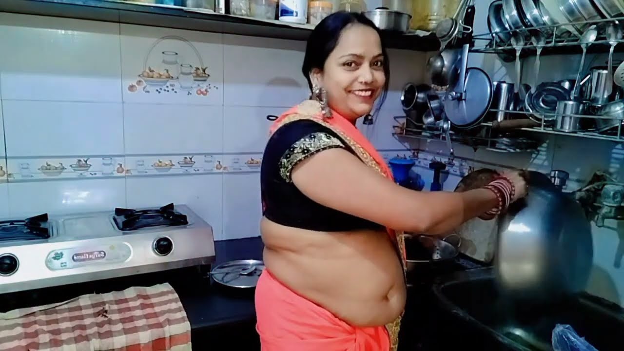 Sadi mein kaisi lag rahi hun