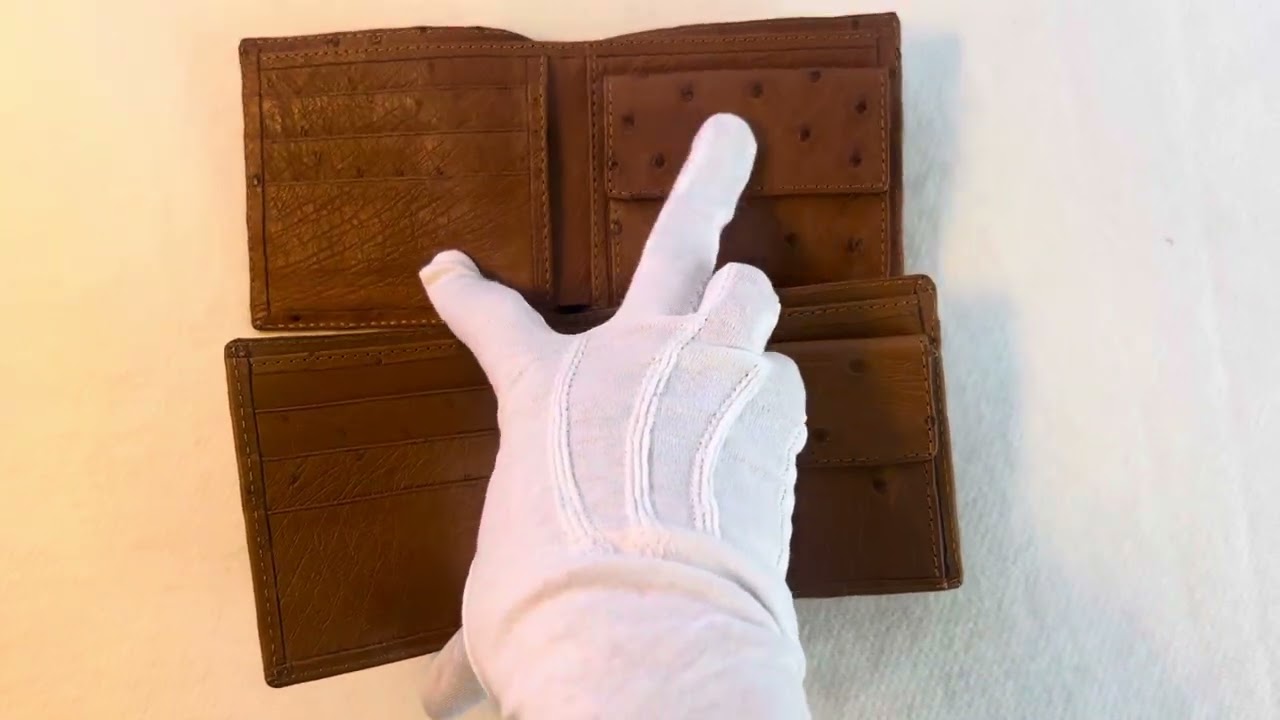 Genuine ostrich leather men&rsquo;s coin wallet