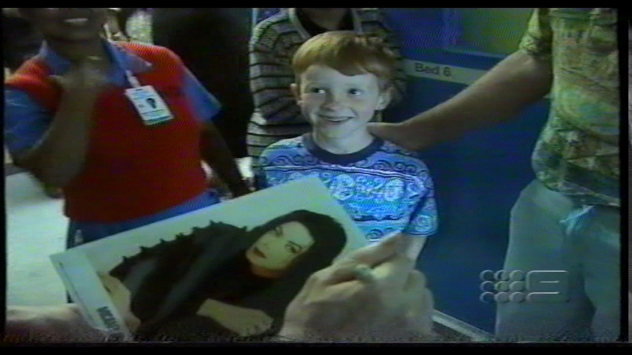 Michael Jackson 1996 Visits Sydney Children's Hospital Australia