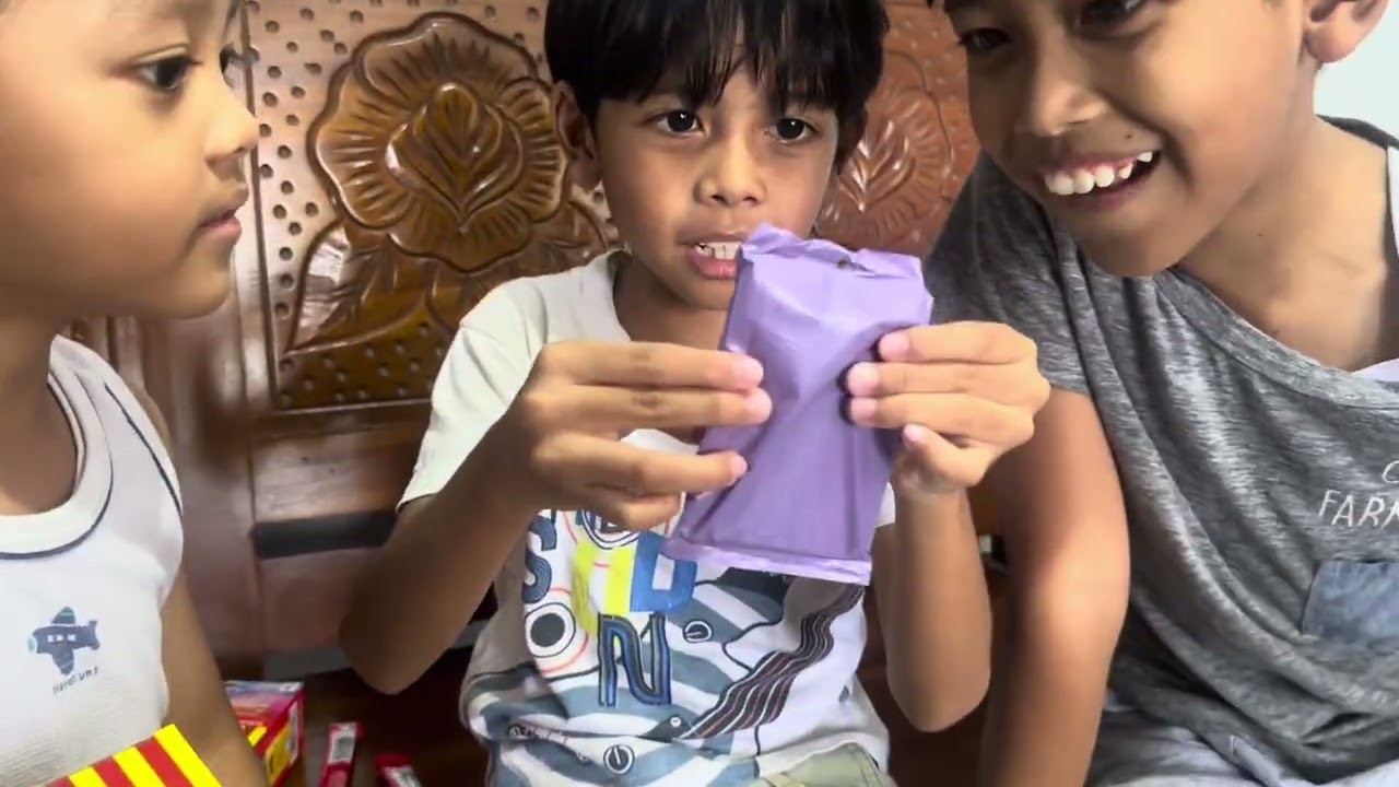 Melewati Labirin untuk Berburu MONSTA GALAXY CARD choki choki. Seru Banget #galaxycard #chokichoki 