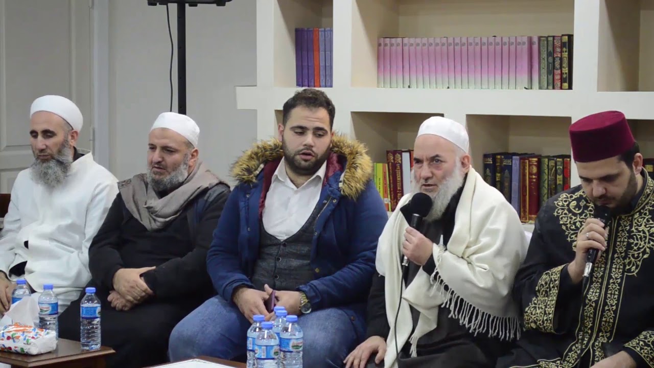 أنشودة ( أيا معهد الفتح )  إلقاء الشيخ عبد الحكيم حاج عثمان - مدرس مادة القرآن الكريم في معهد الفاتح