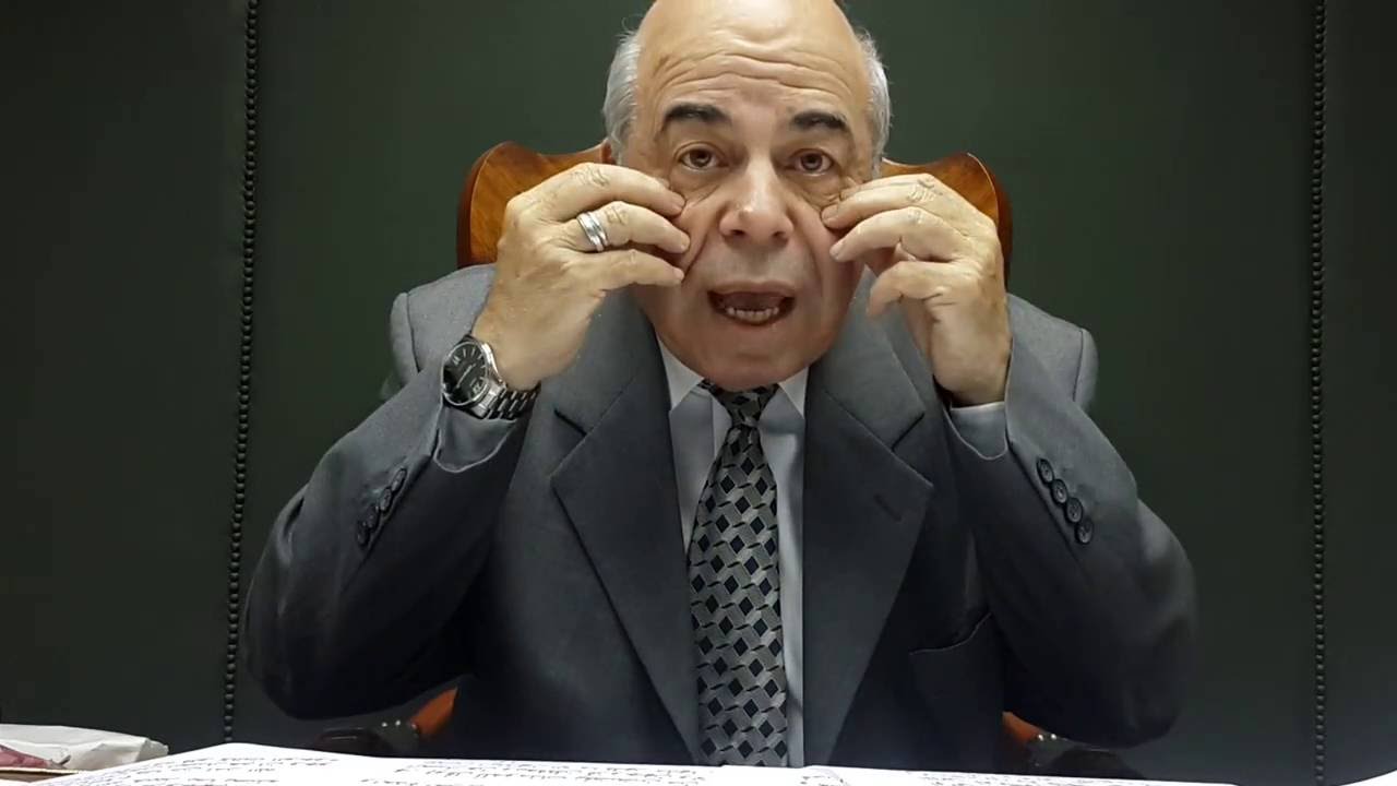 أحمد عبده ماهر والحجاب والنقاب